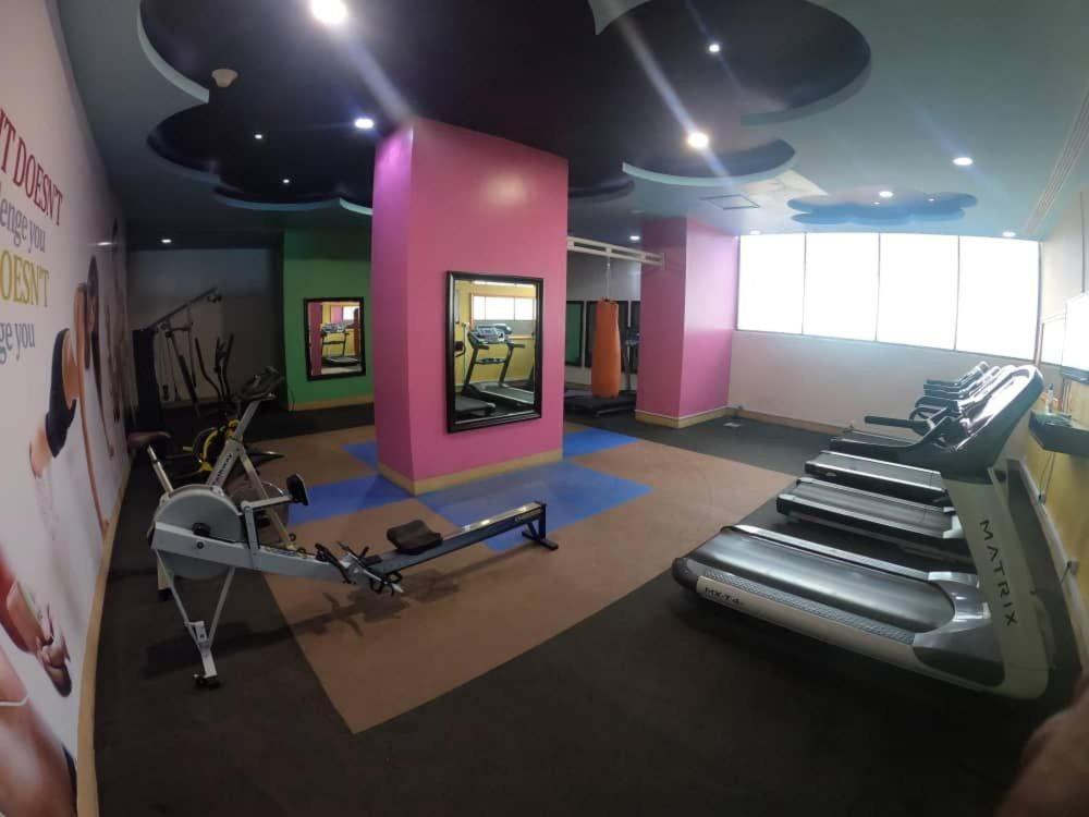 A Lovely Studio Apartment With Gym And Pool Access Dar es Salaam Exterior photo