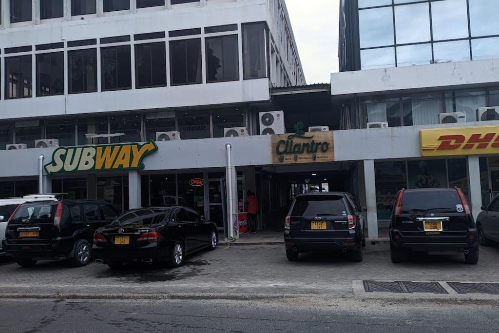 A Lovely Studio Apartment With Gym And Pool Access Dar es Salaam Exterior photo